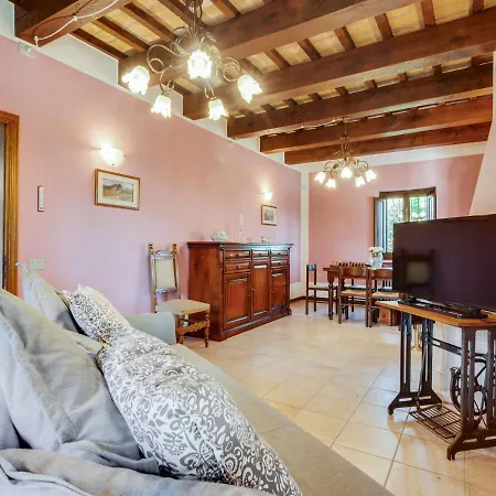 Sun-kissed Holiday In With Garden * Pesaro